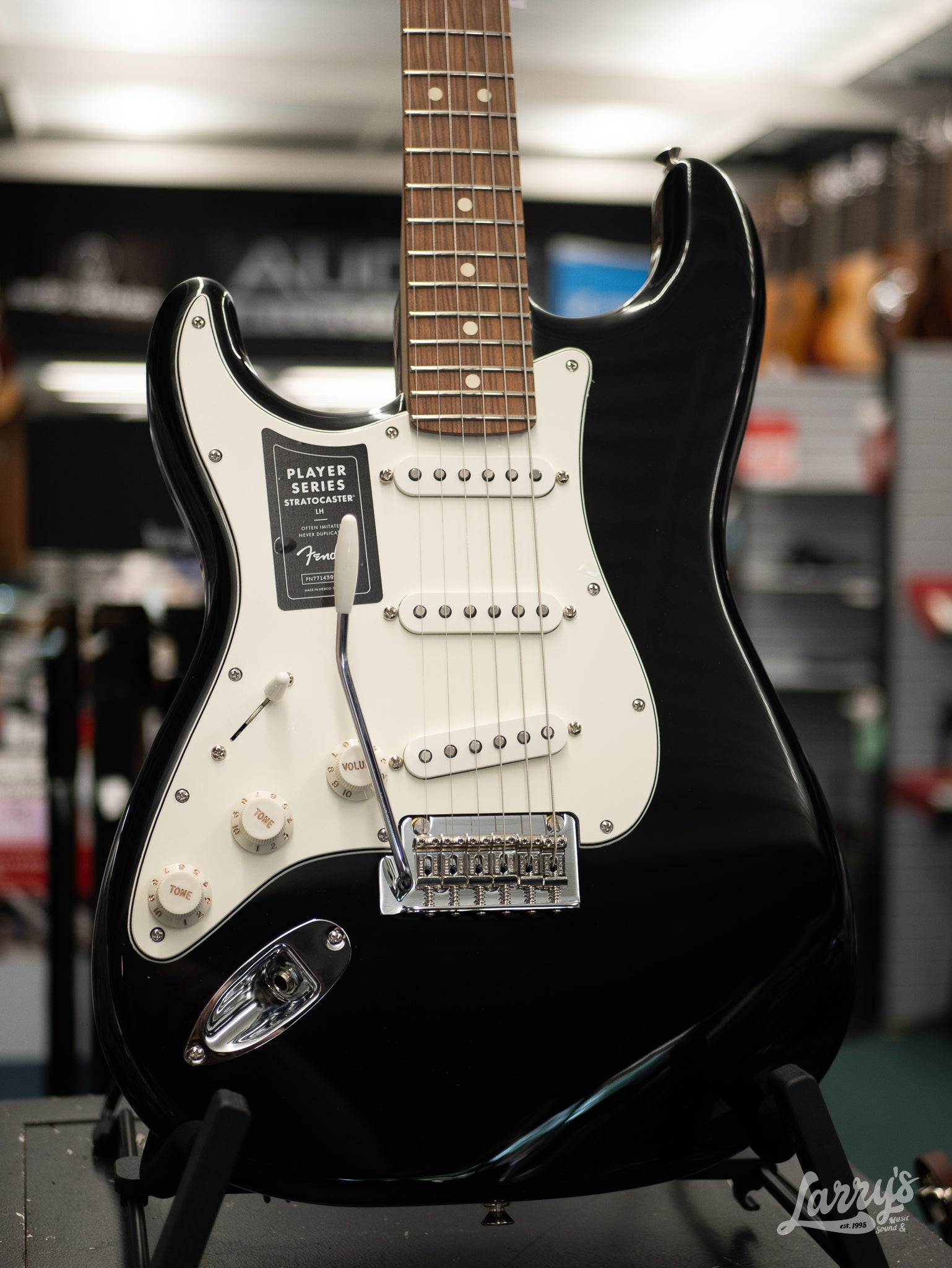 Fender Player Stratocaster Left-Handed - Black