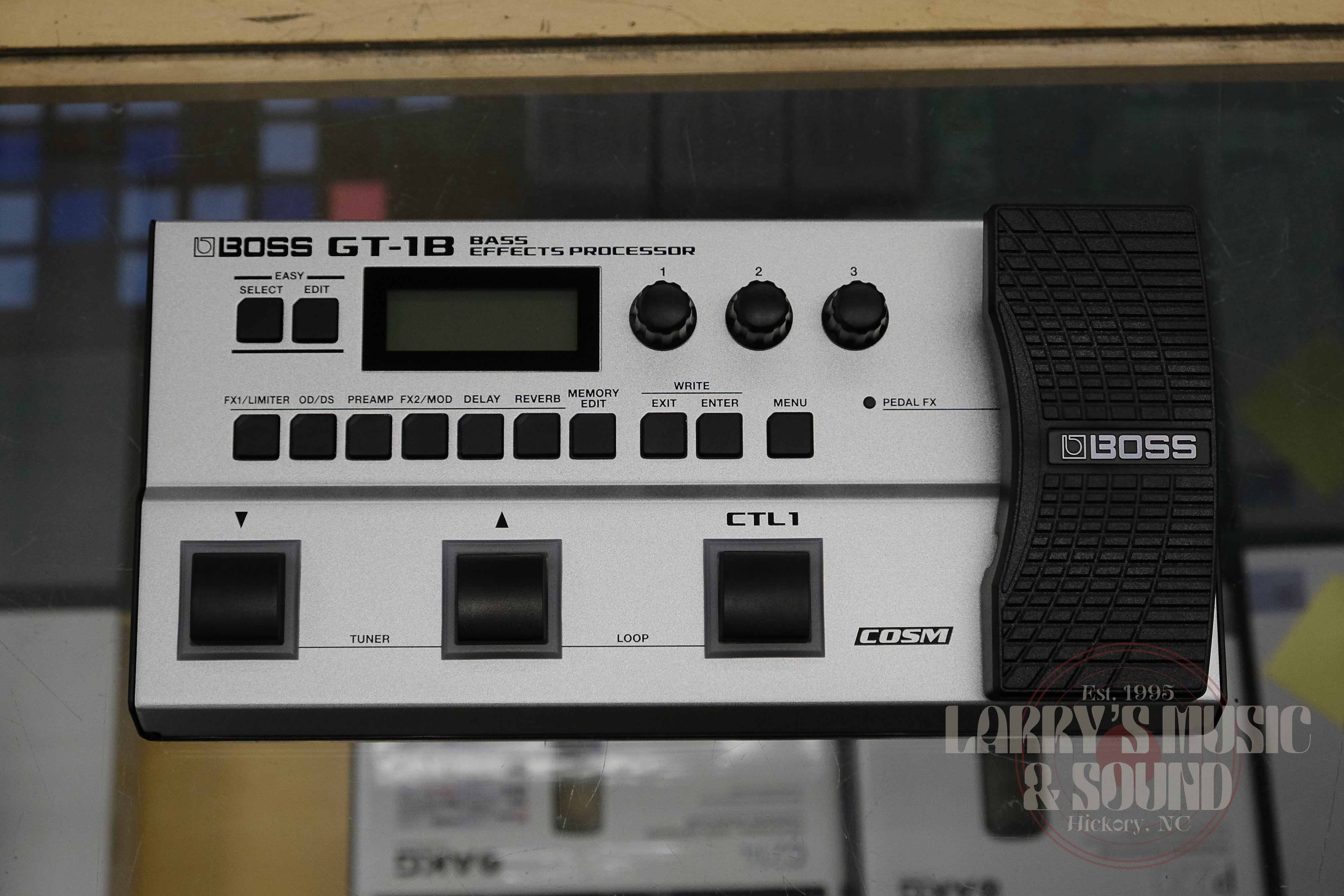 BOSS GT-1B Bass Effects Processor – Larry's Music & Sound
