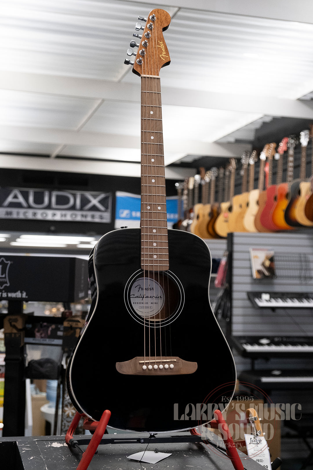 Fender California Standard Redondo Mini with Bag - Black