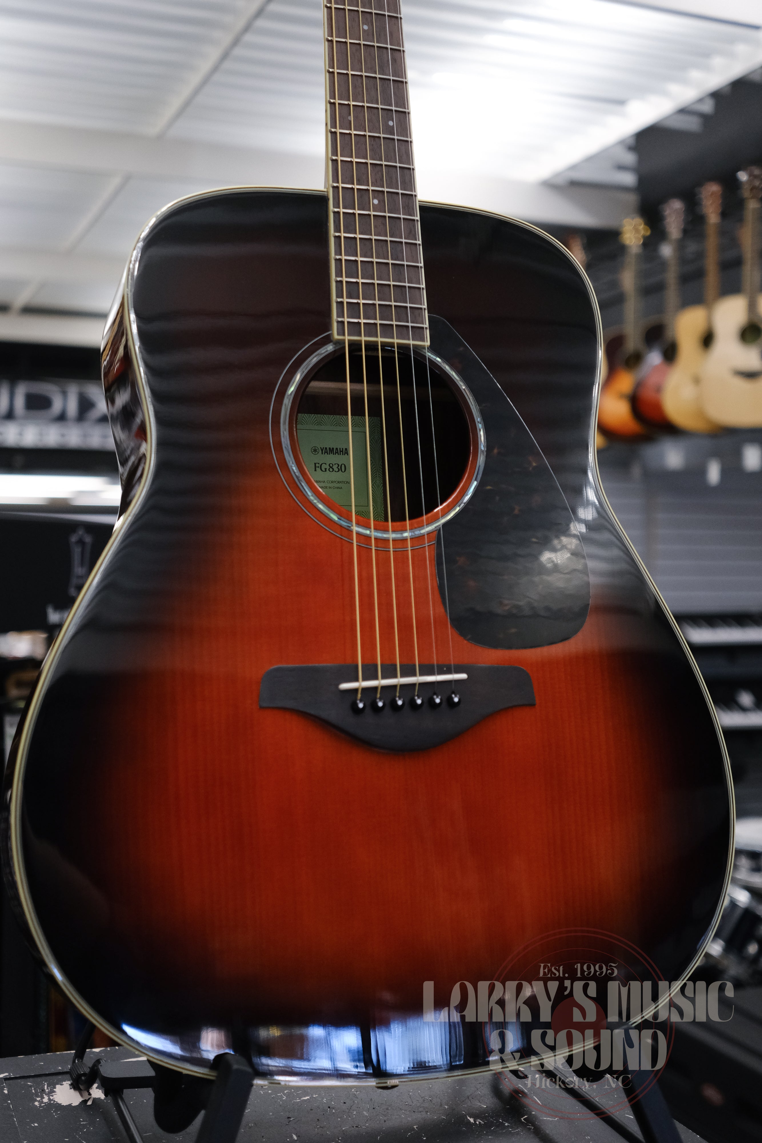 Yamaha FG830 Solid-Top Acoustic - Tobacco Sunburst – Larry's Music
