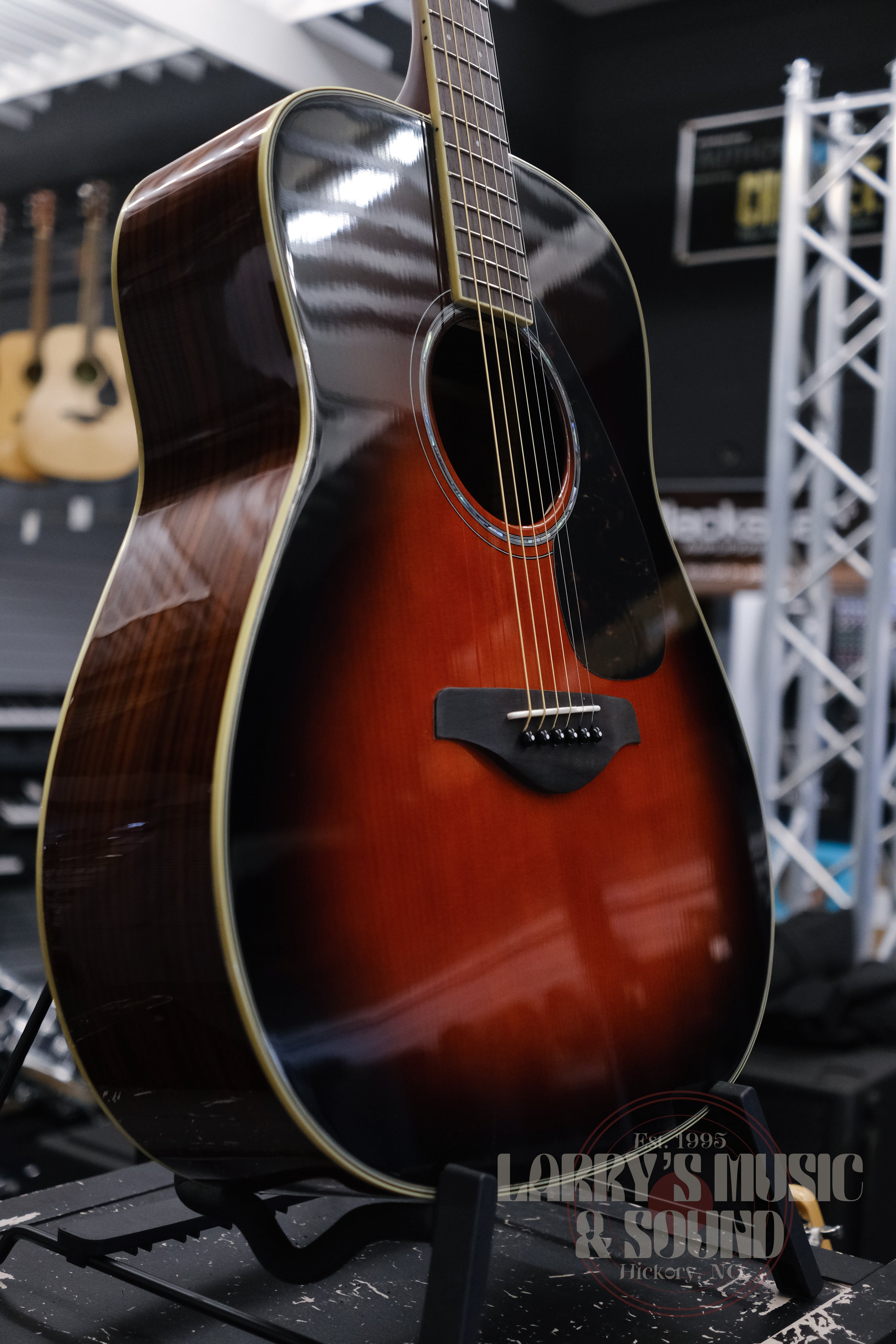 Yamaha FG830 Solid-Top Acoustic - Tobacco Sunburst – Larry's Music