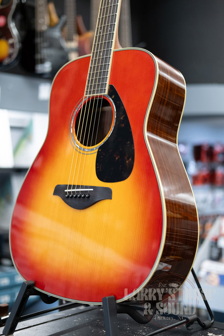 Yamaha FG830 - Autumn Burst