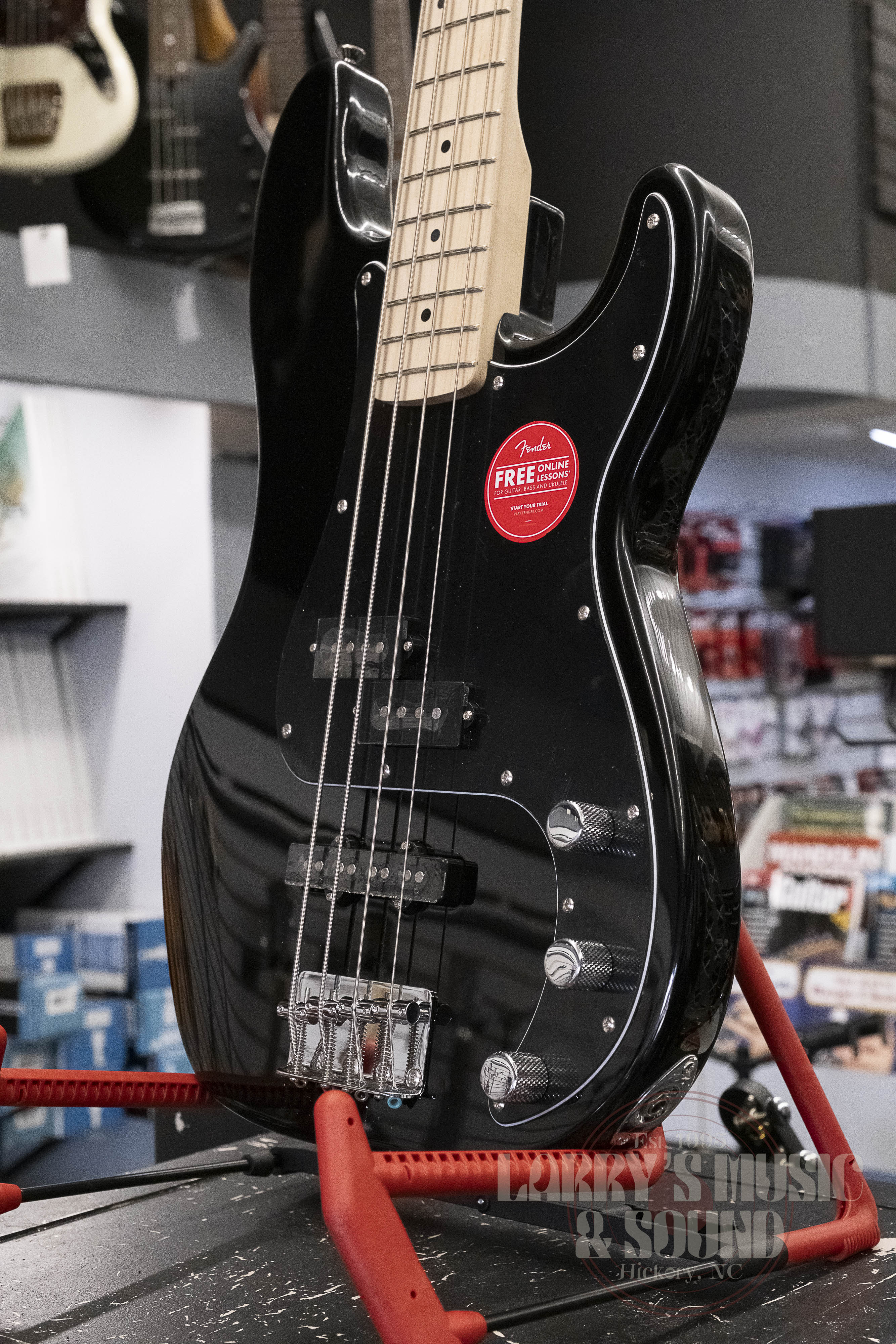 Squier Affinity Series Precision Bass PJ - Black – Larry's Music