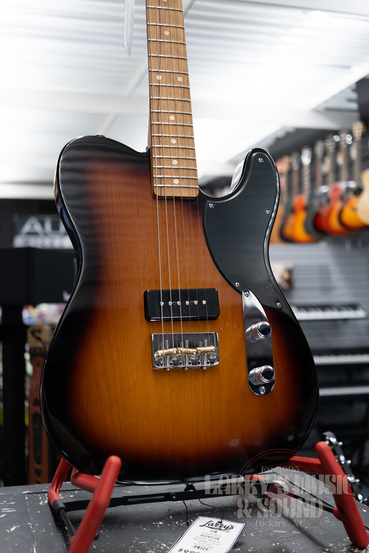 Fender Noventa Telecaster - 2-Color Sunburst