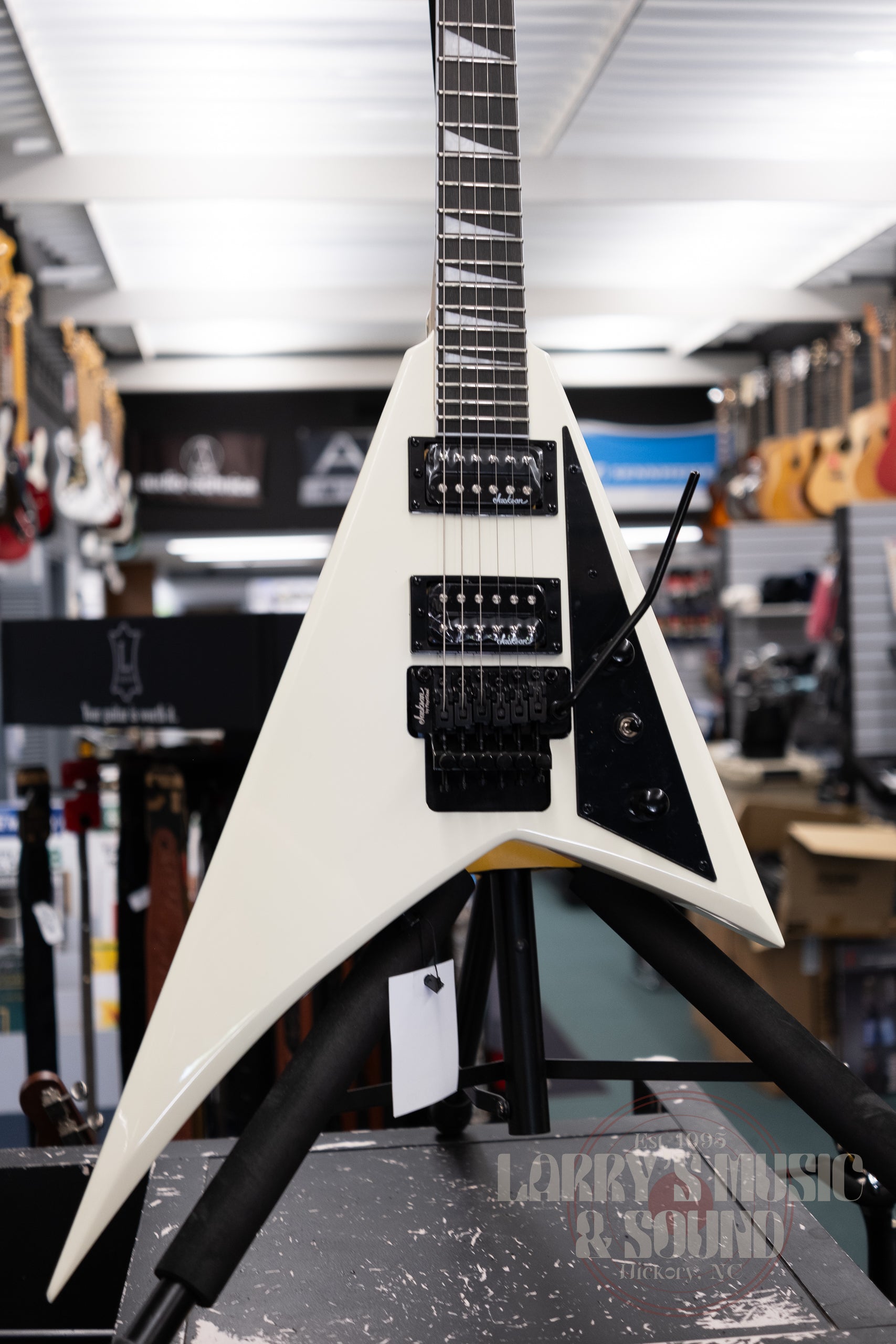 Jackson JS32 Rhoads - Ivory – Larry's Music & Sound