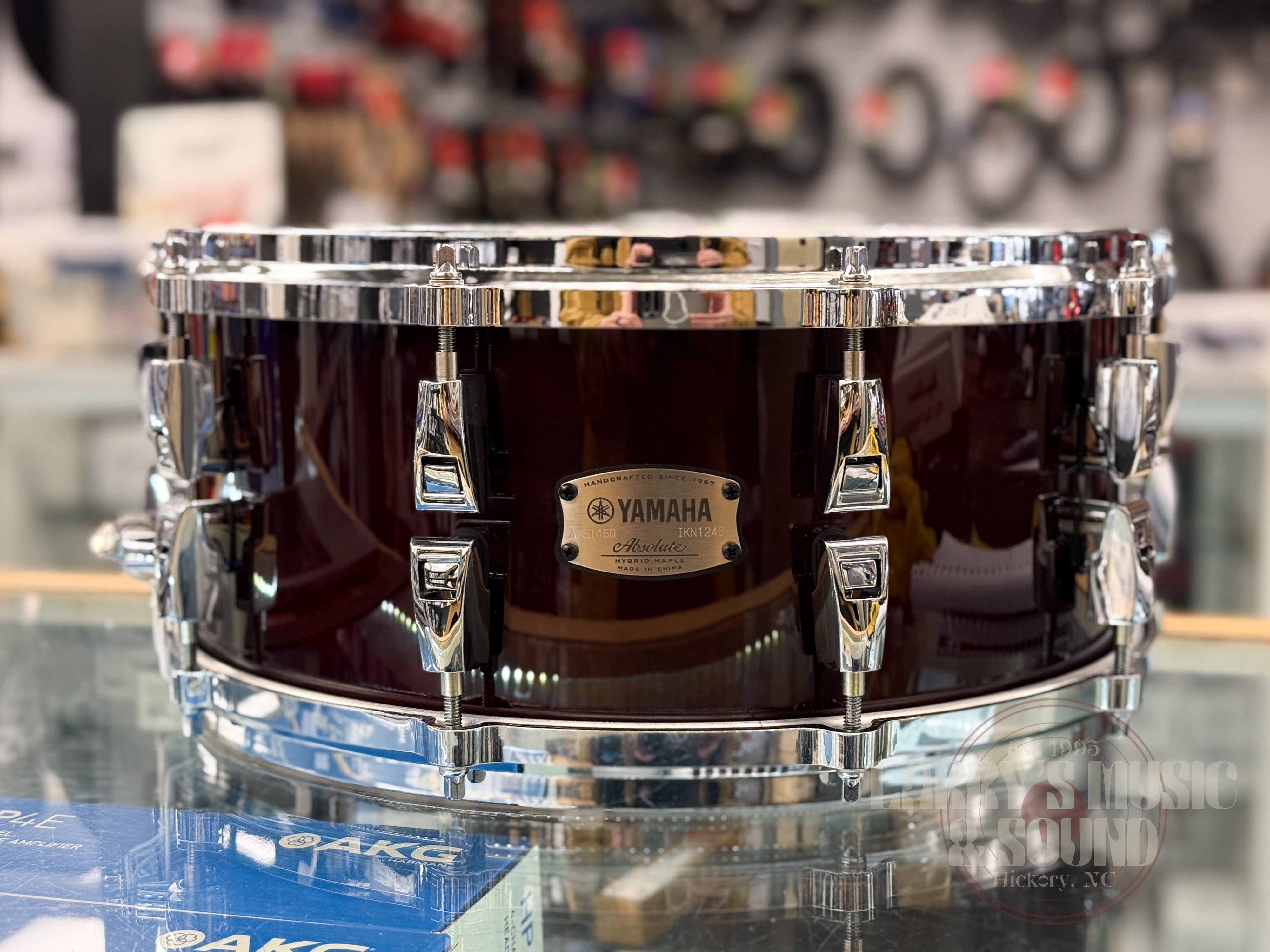 Yamaha AMS-1460 Absolute Hybrid Maple Snare - Walnut – Larry's