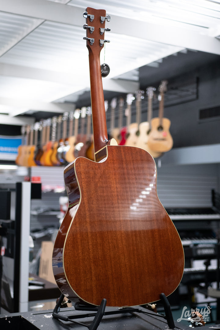 Yamaha FGC-TA TransAcoustic Guitar - Brown Sunburst  **BUILT IN REVERB AND CHORUS**