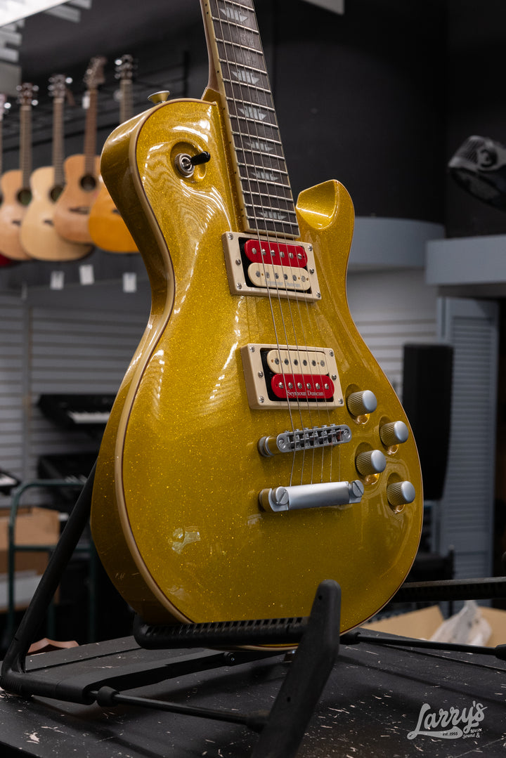 Charvel Desolation DS1 Pro Stock - Gold Sparkle - USED