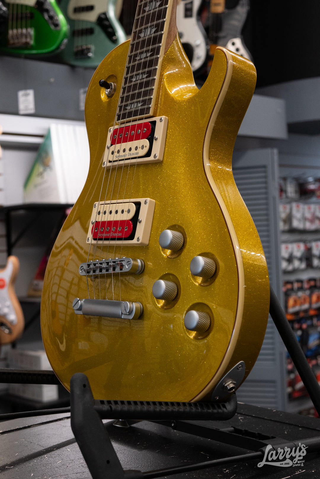 Charvel Desolation DS1 Pro Stock - Gold Sparkle - USED