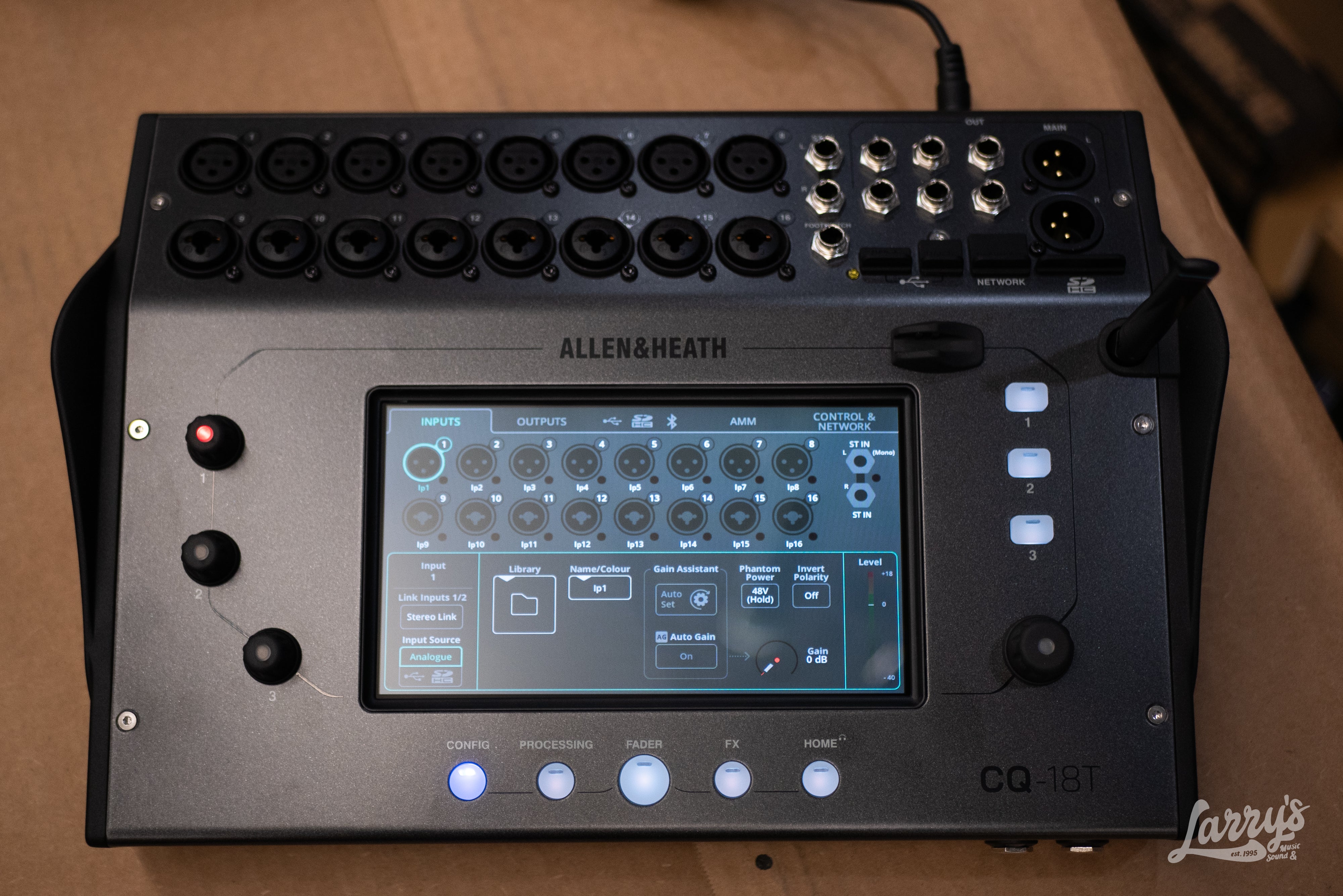 Allen & Heath CQ-18T 18 in/8 Out Ultra-Compact Digital Mixer