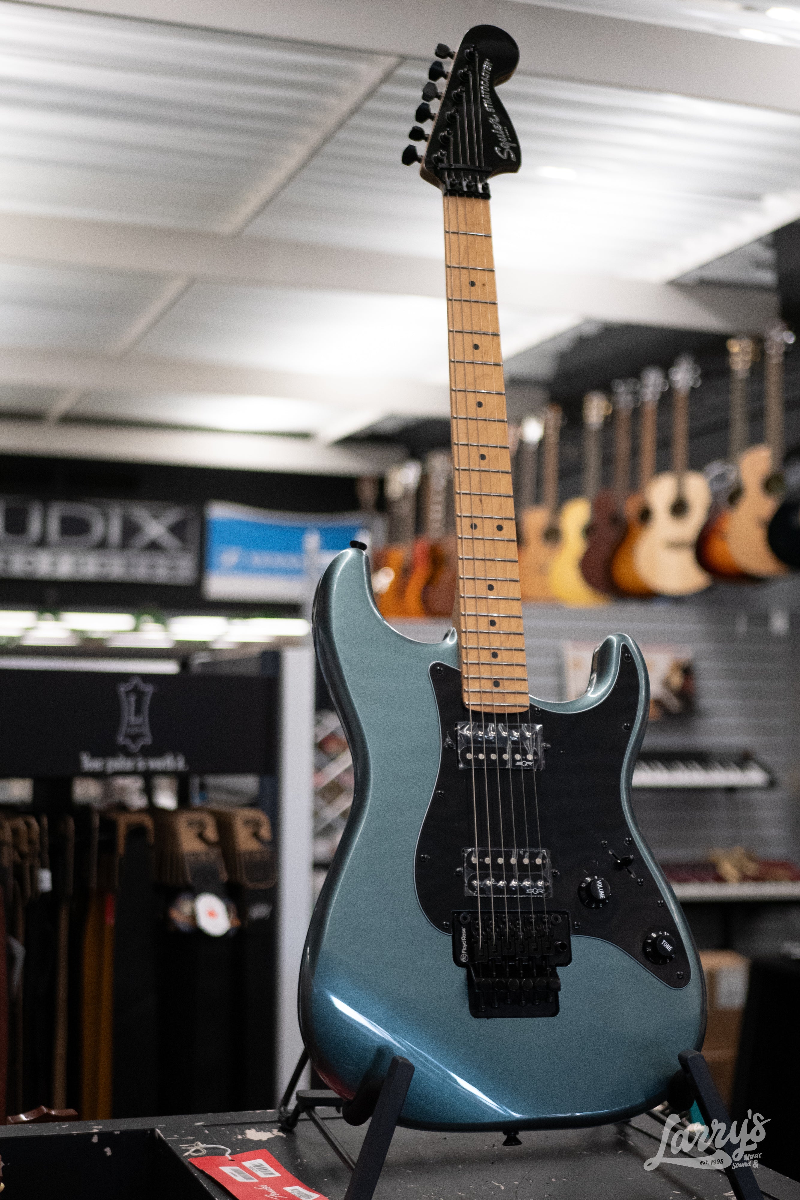Squier Contemporary Stratocaster HH FR in Gunmetal Metallic