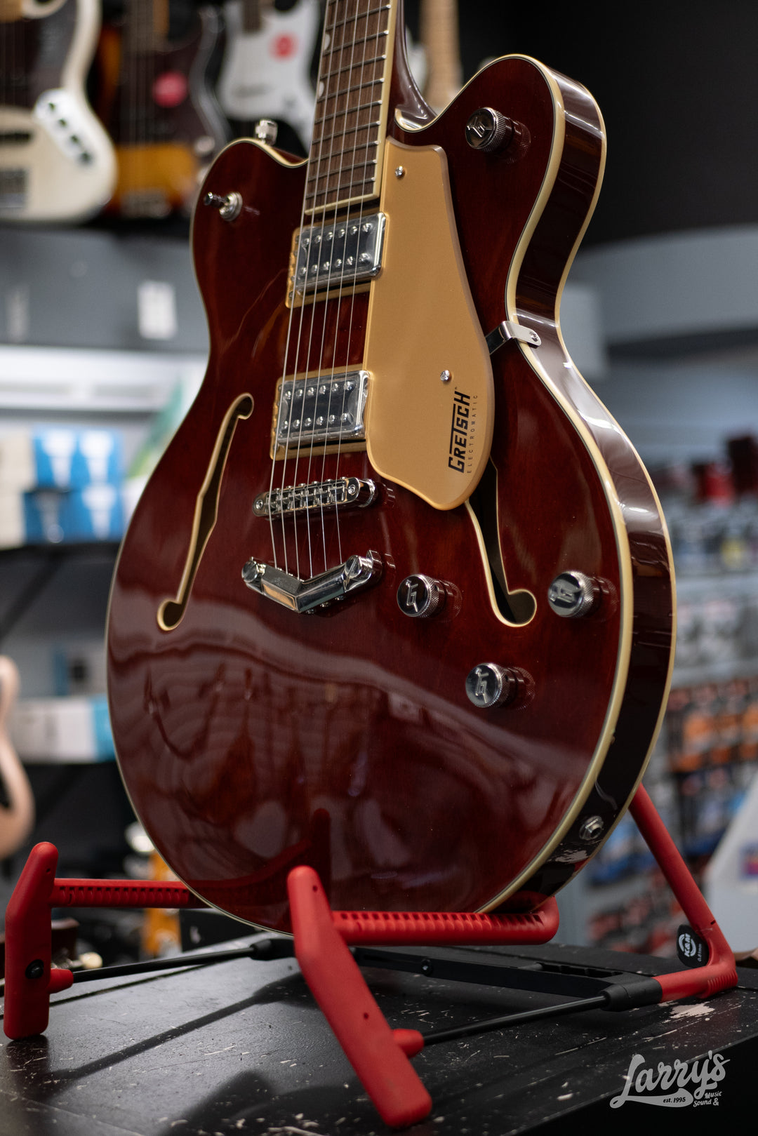 Gretsch G5622 Electromatic Center Block Double-Cut with V-Stoptail - Aged Walnut