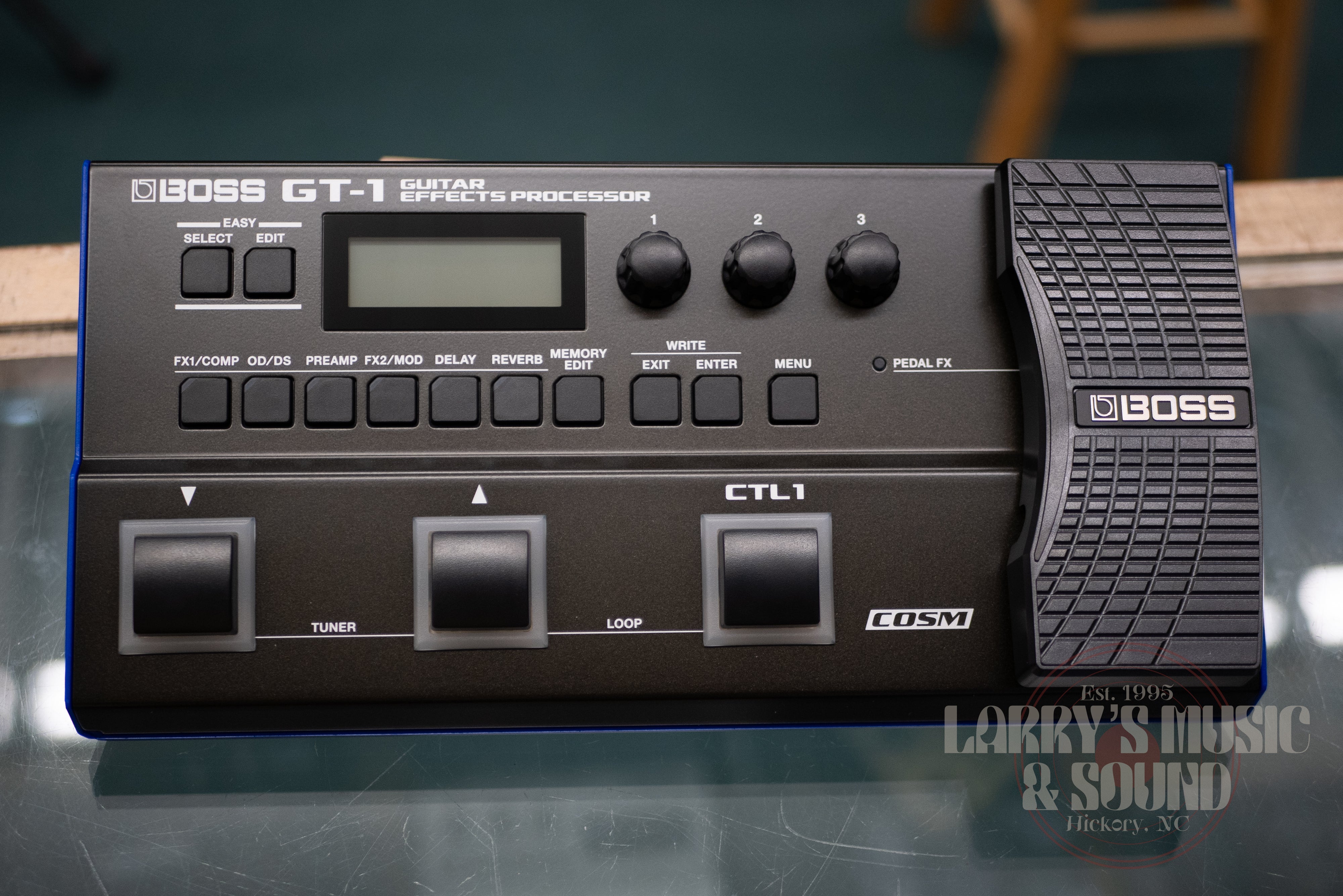 Boss GT-1 Guitar Effects Processor – Larry's Music & Sound