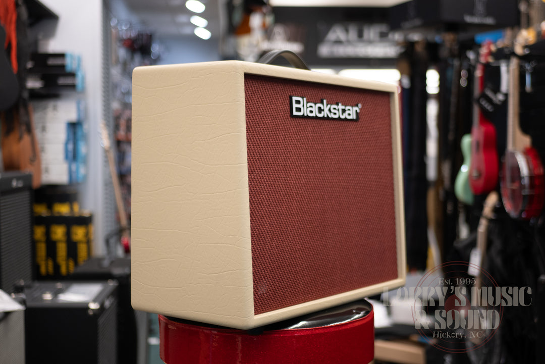 Blackstar Debut 50R