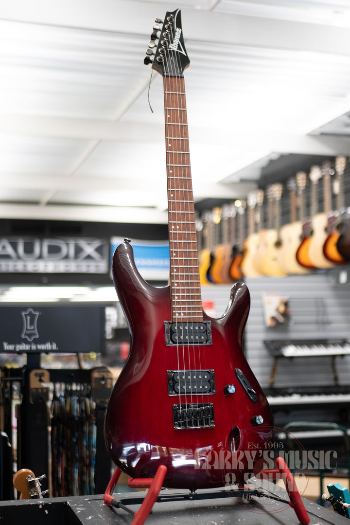 Ibanez S521 - Red - USED