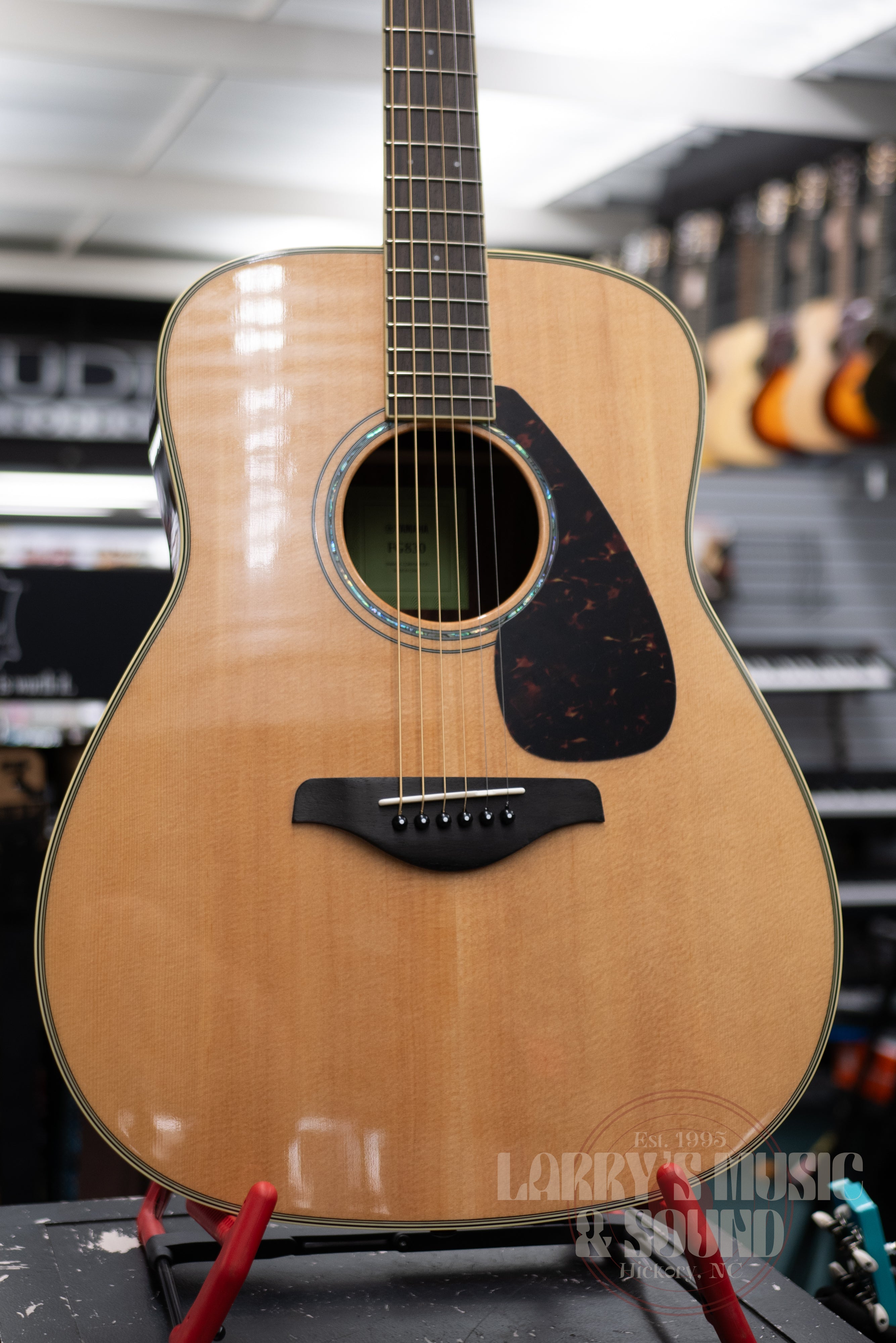 Yamaha FG830 - Natural – Larry's Music & Sound