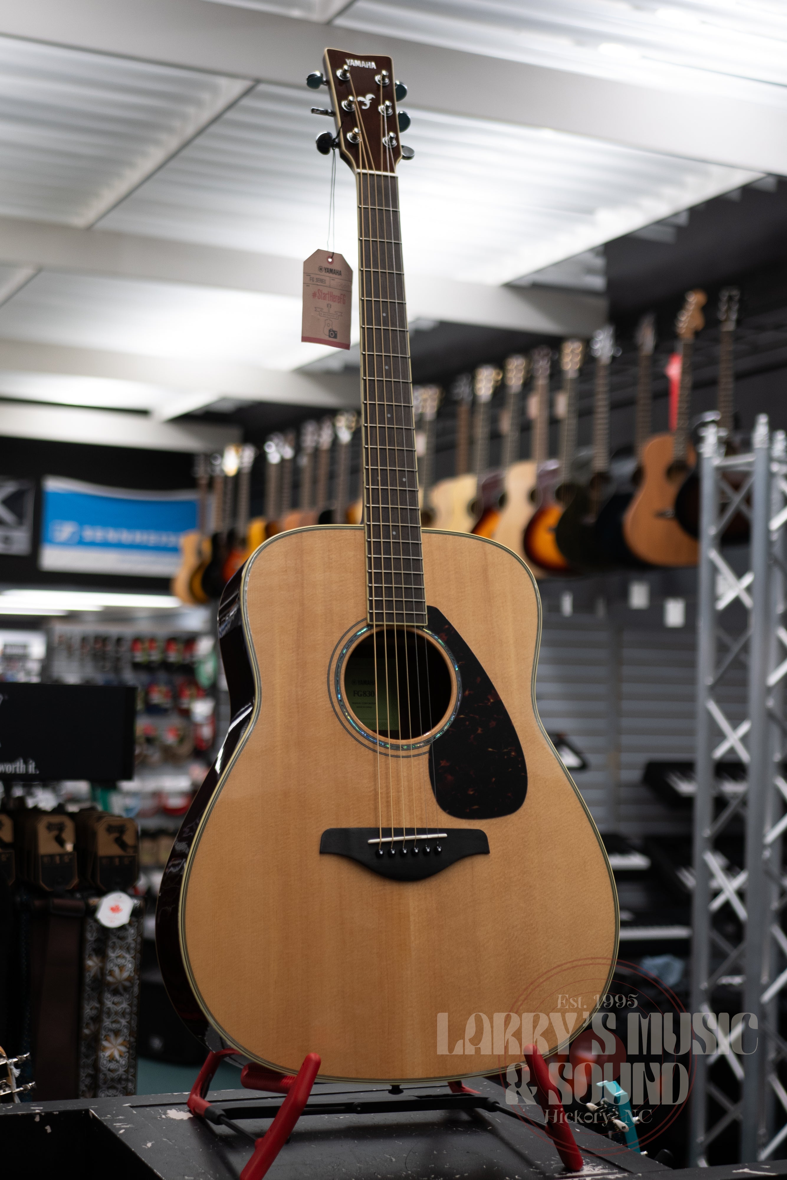 Yamaha FG830 - Natural – Larry's Music & Sound