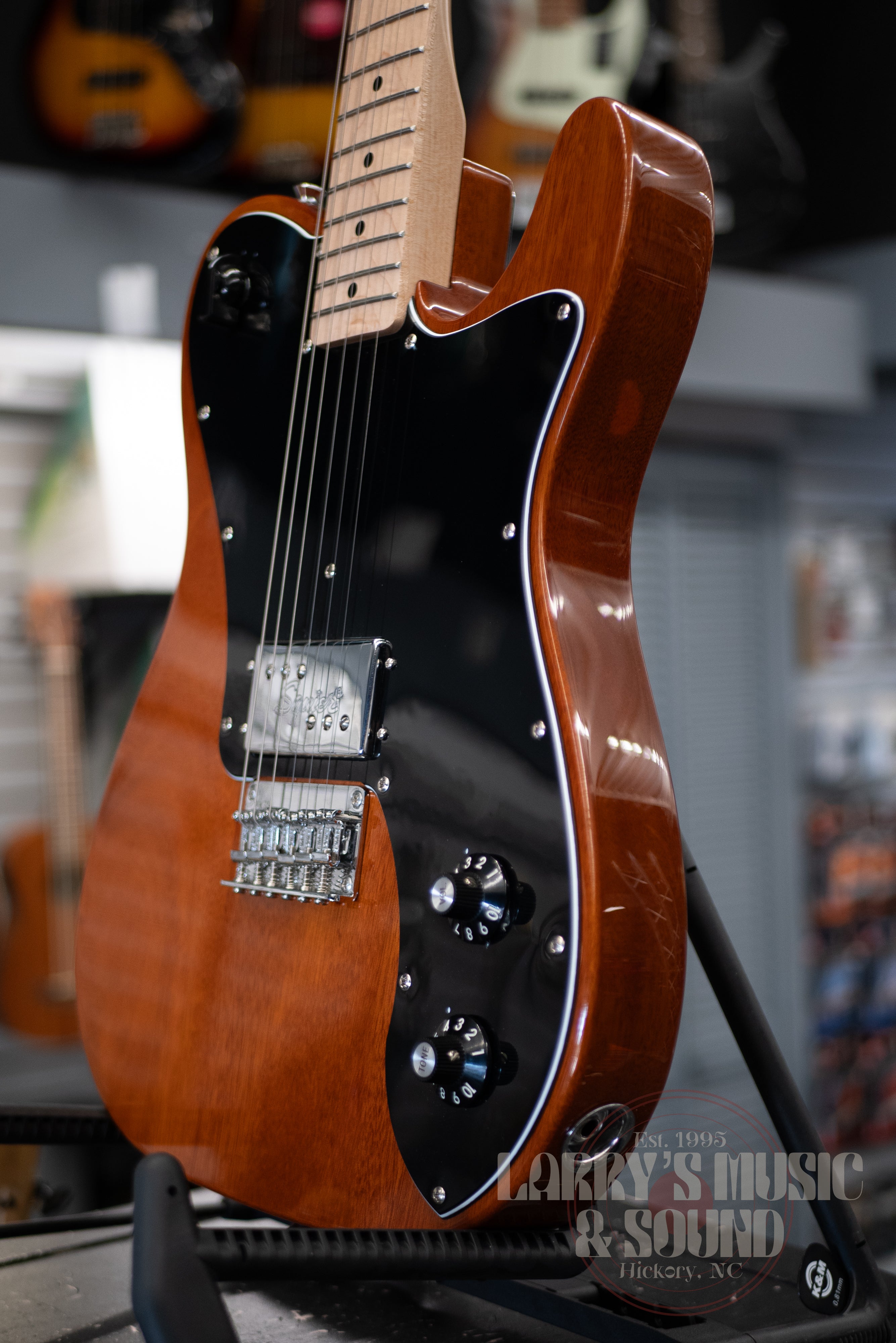 Squier Paranormal Esquire Deluxe - USED – Larry's Music & Sound Squier Paranormal Esquire Deluxe - USED – Larry's Music & Sound