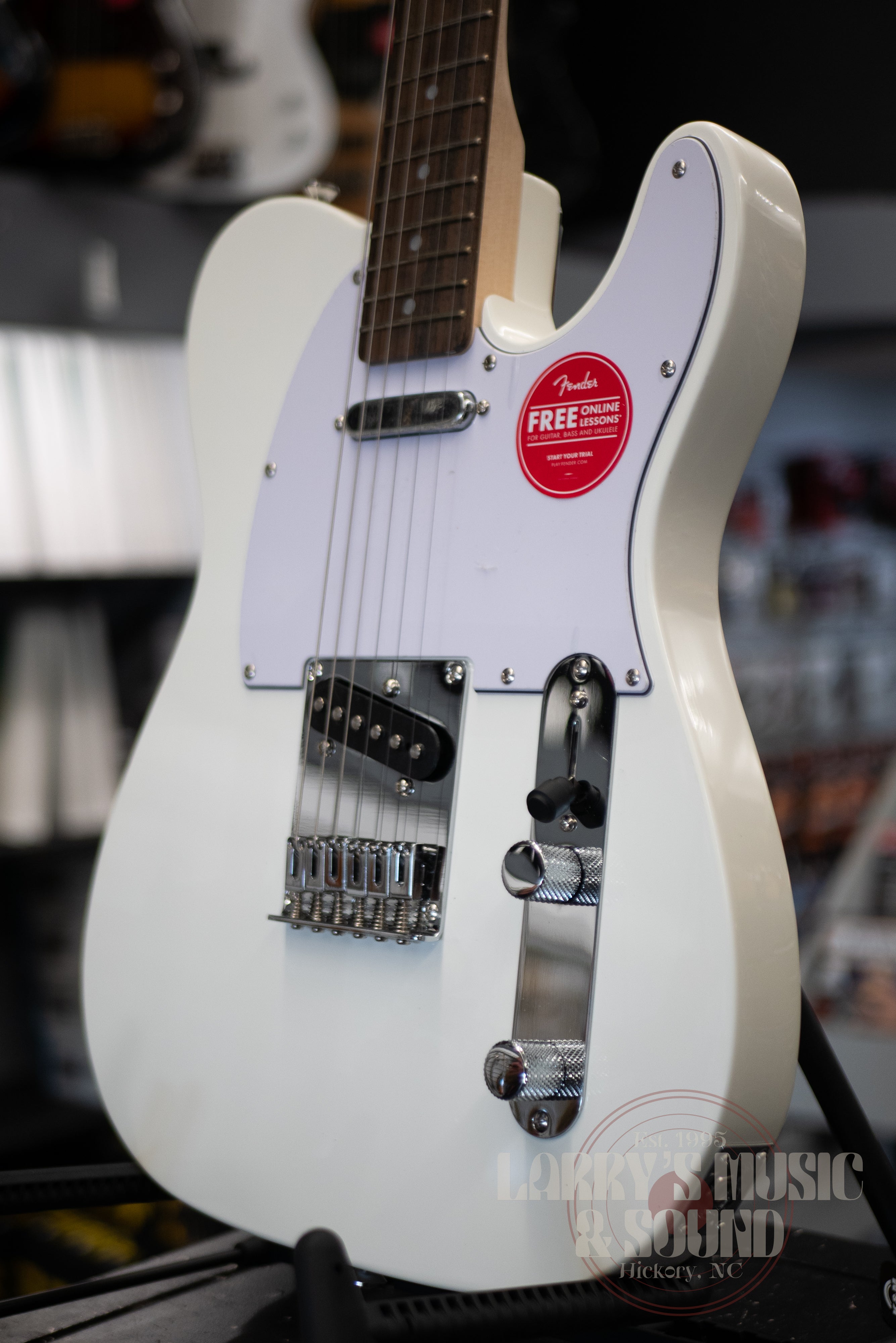 Squier Affinity Telecaster - Olympic White – Larry's Music