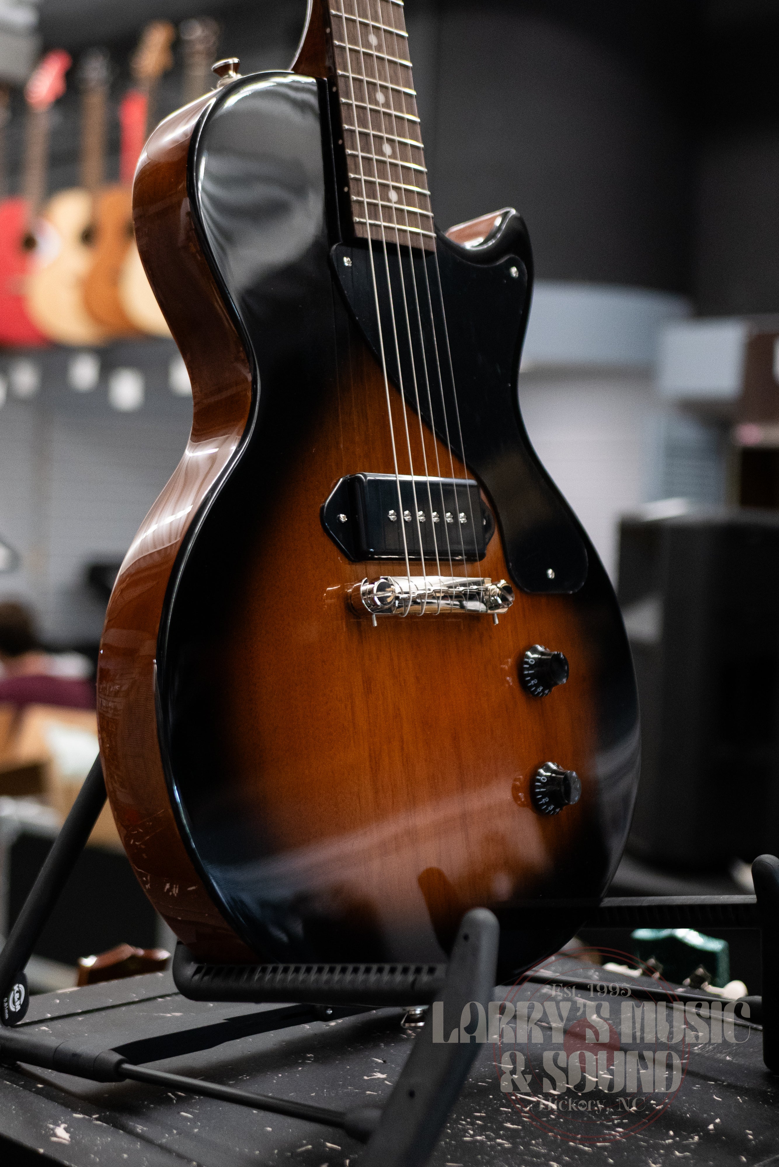 Epiphone Les Paul Junior - Tobacco Burst – Larry's Music & Sound