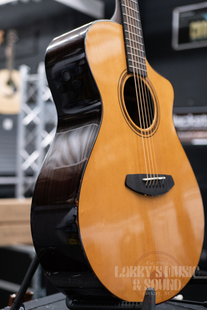 Breedlove Performer Pro Concert CE - Aged Toner