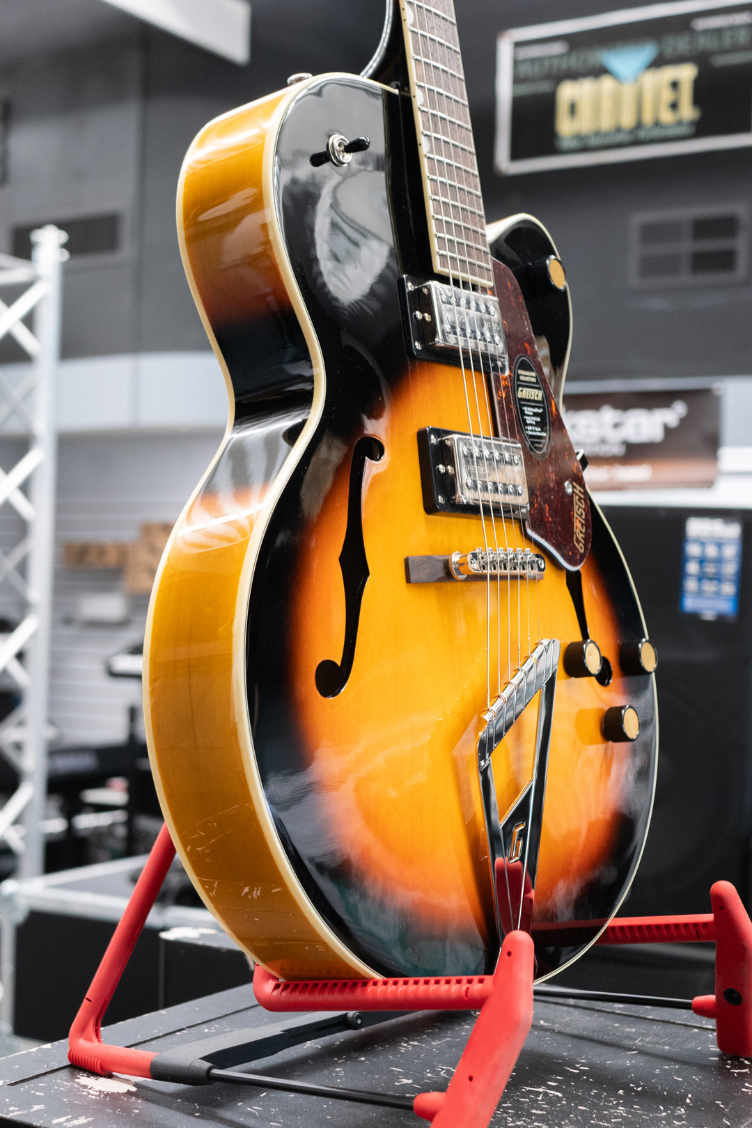 Gretsch G2420 Streamliner Hollowbody wuith Chromatic II Tailpiece - Aged Brooklyn Burst