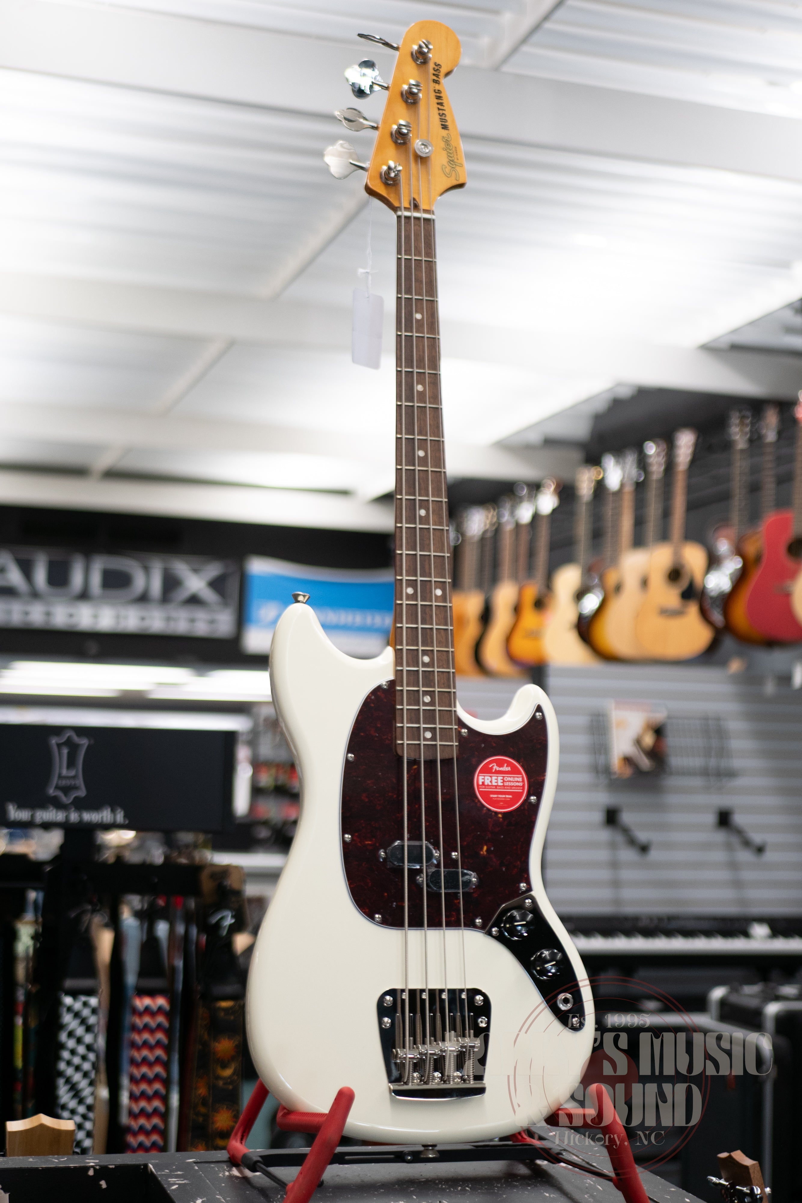 Squier Classic Vibe '60s Mustang Bass - Olympic White – Larry's