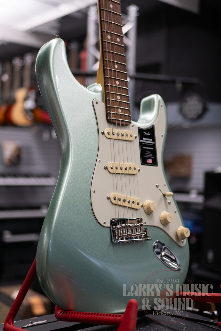 Fender American Professional II Strat - Mystic Surf Green