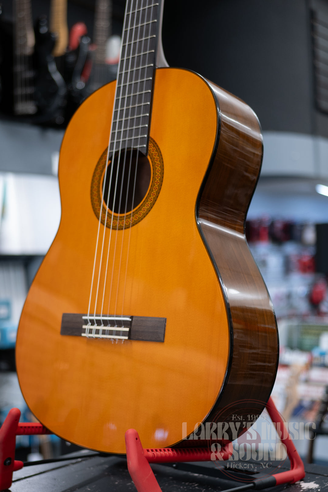 Yamaha CG102 Classical Acoustic Guitar