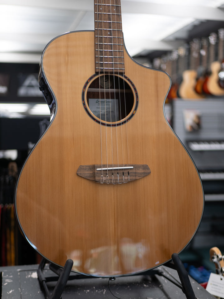 Breedlove Discovery S Concert Nylon CE Red Cedar-African Mahogany
