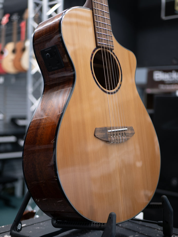 Breedlove Discovery S Concert Nylon CE Red Cedar-African Mahogany
