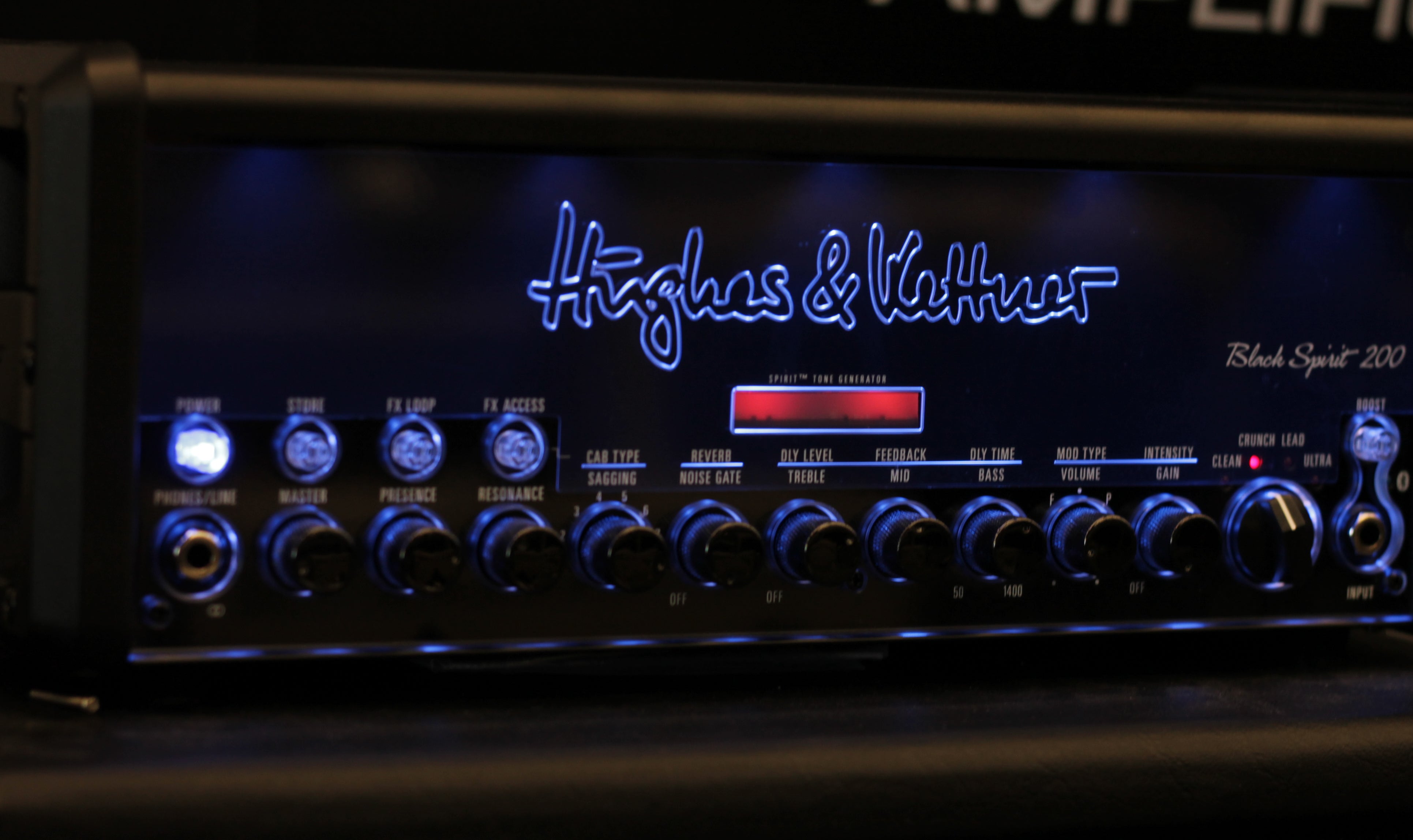 Hughs & Kettner Black Spirit 200 Guitar Amp Head