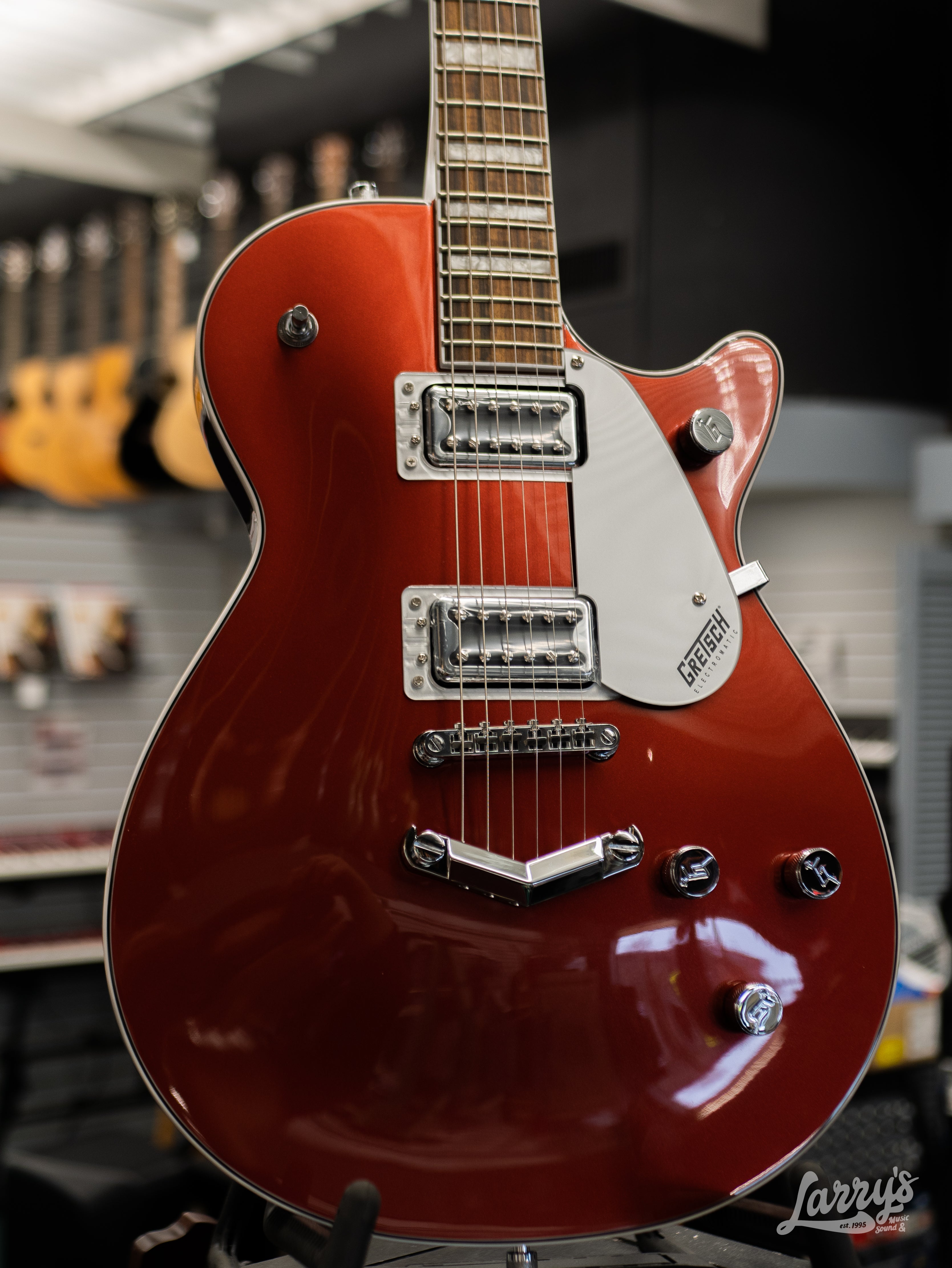 Gretsch G5220 Electromatic Jet BT Single-Cut with V-Stoptail - Firestick Red