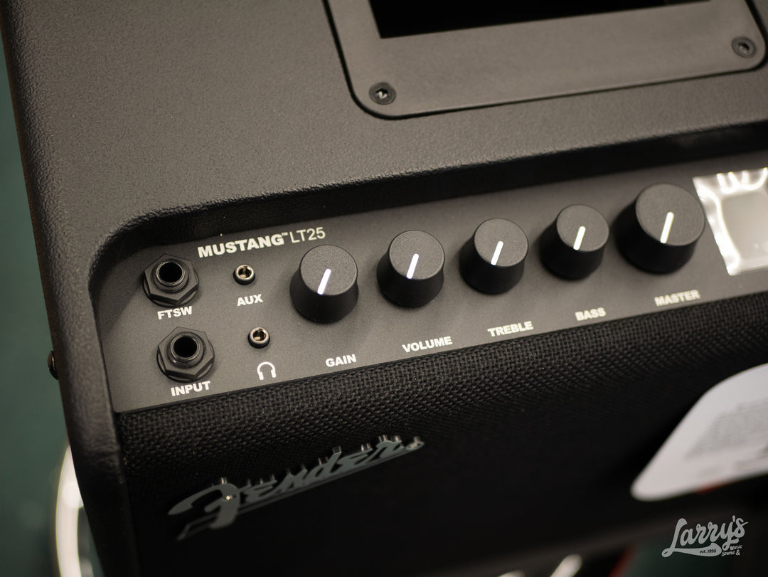 Fender Mustang LT25 25-Watt Digital Amplifier