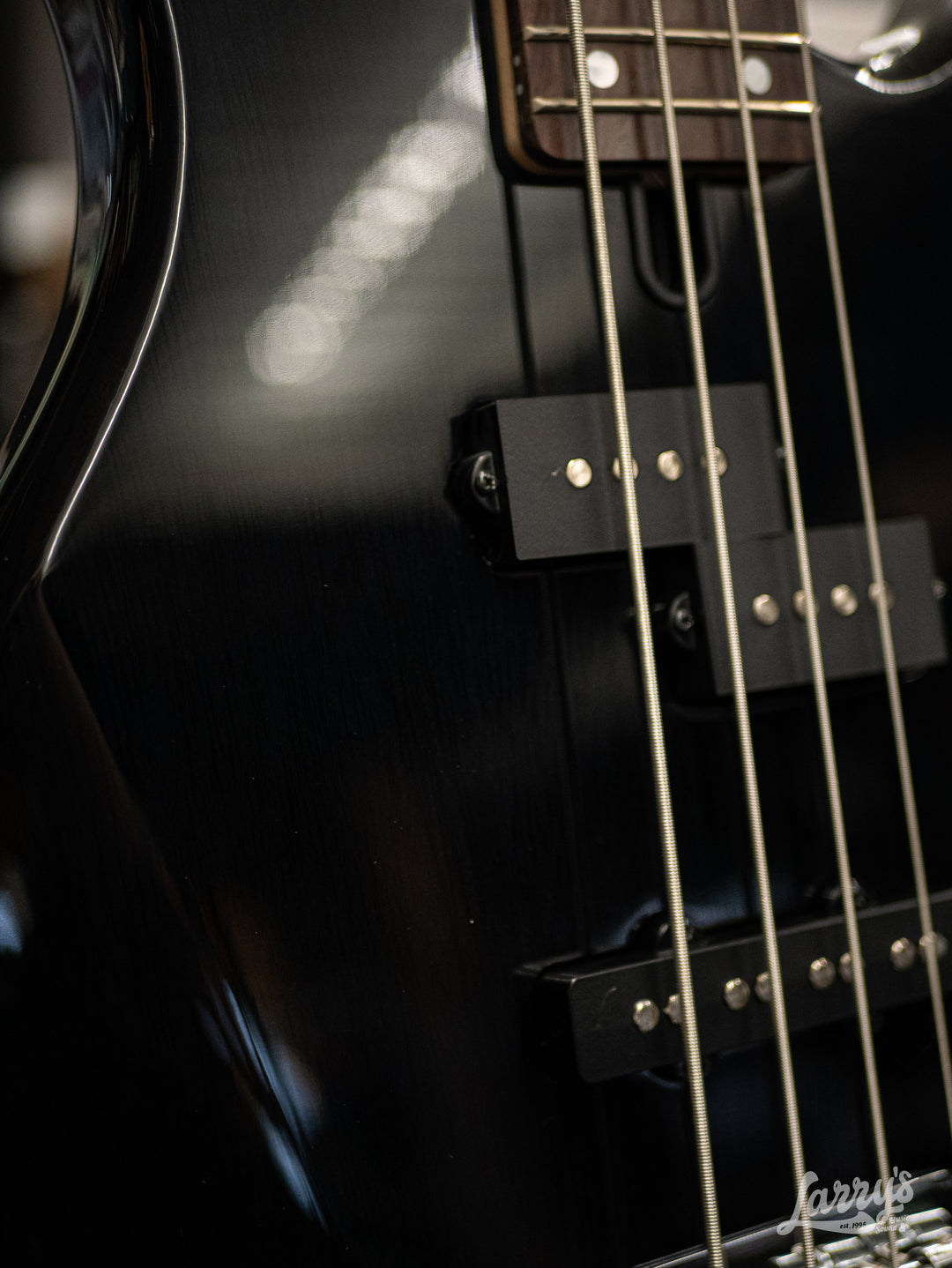 Yamaha TRBX174EW - Translucent Black