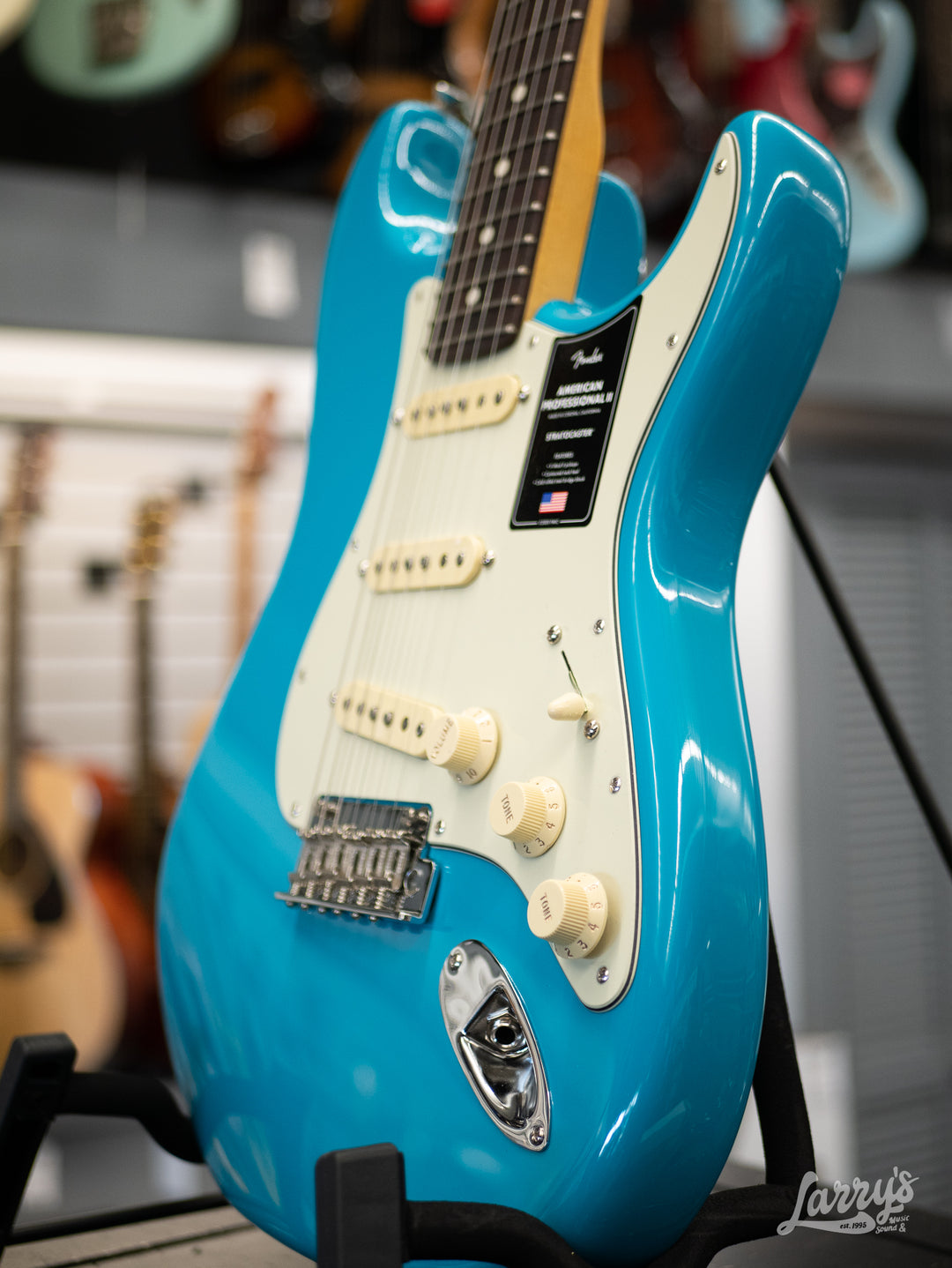 Fender American Professional II Strat - Miami Blue