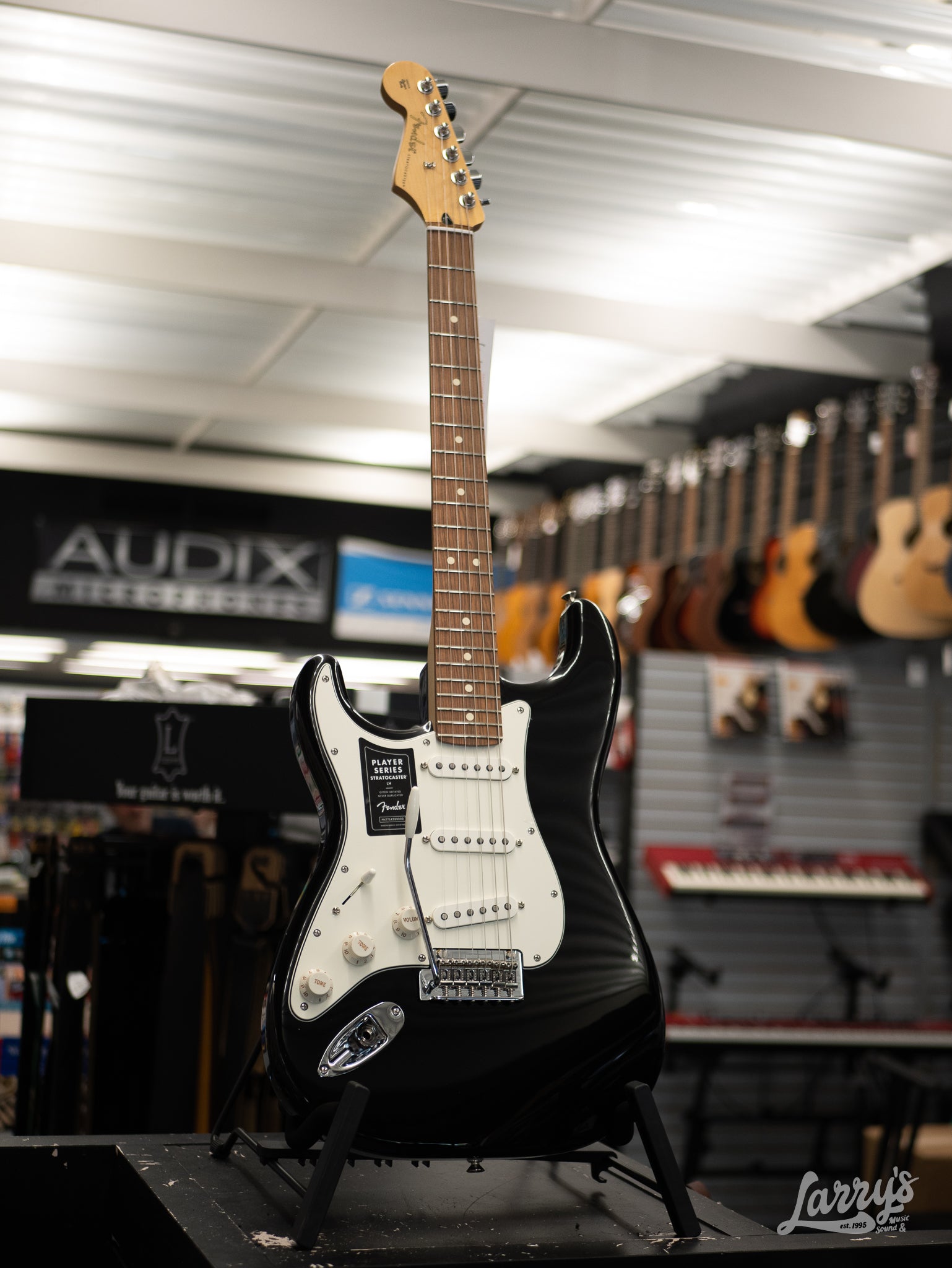 Fender Player Stratocaster Left-Handed - Black