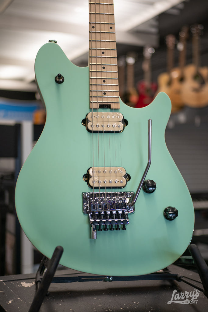 Peavey Wolfgang USA Transparent Green レア Peavey Wolfgang USA Transparent Green レア Peavey Wolfgang